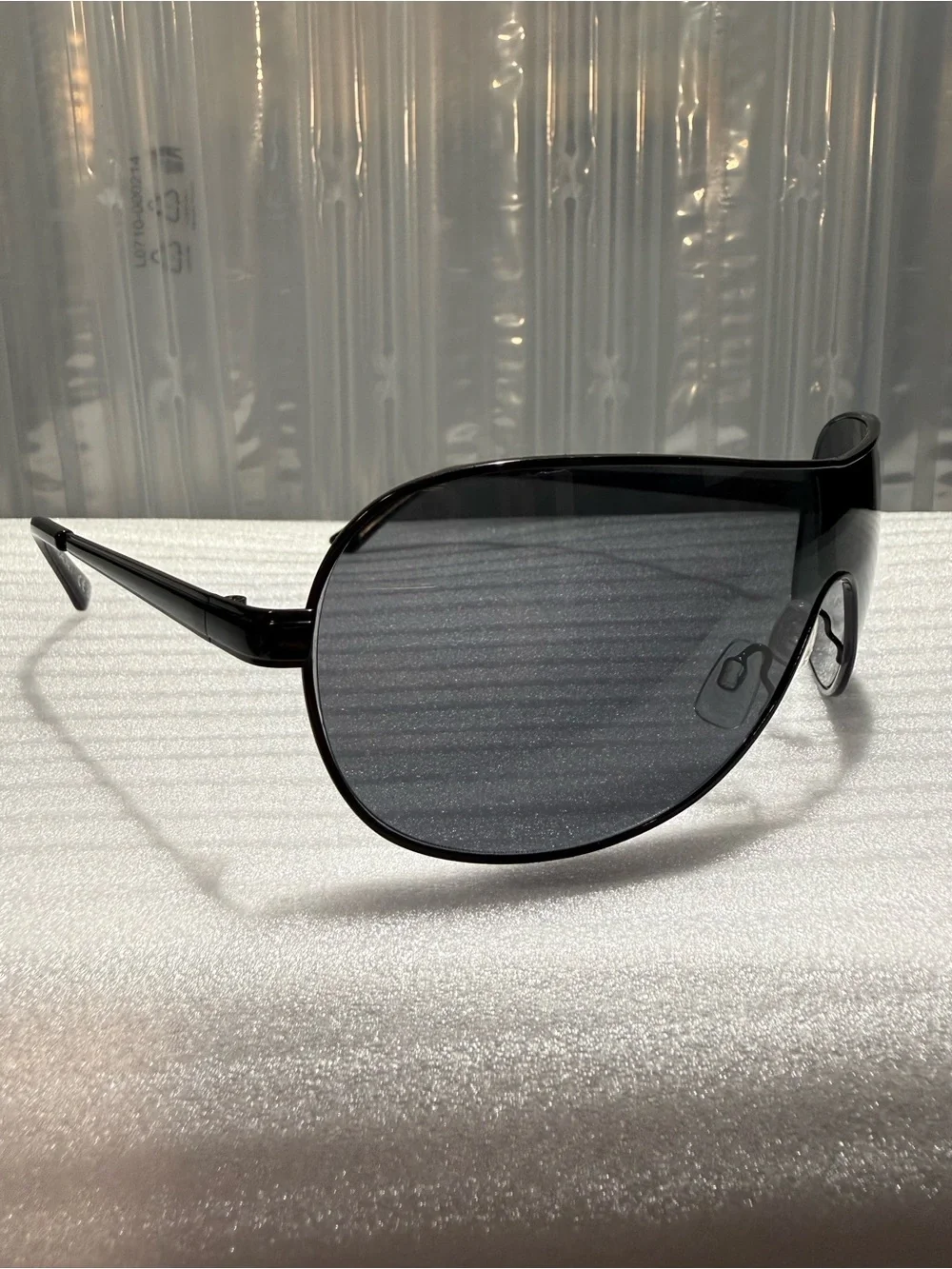 Tahari Men’s TM133 Black Shield Wraparound Sunglasses - Y2K Sport Aviator